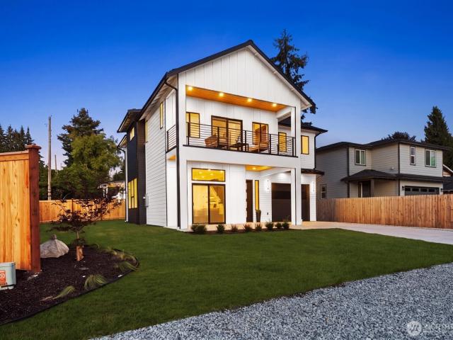 House for sale in University Place, Washington