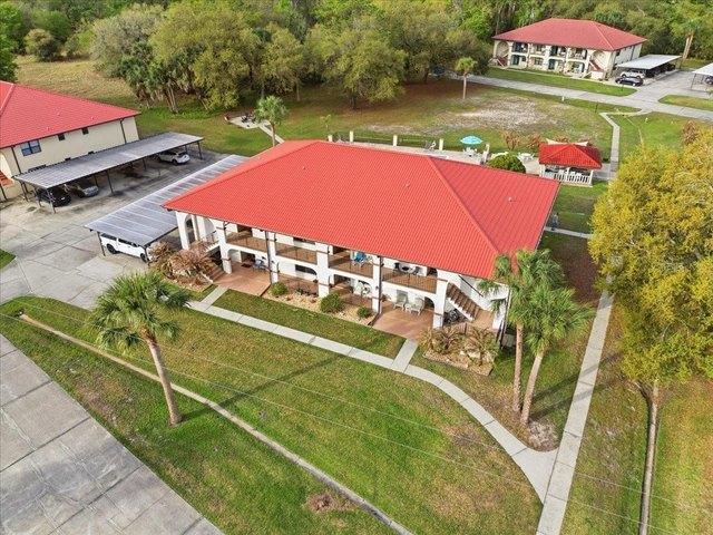Condo for sale in Lake Wales, Florida