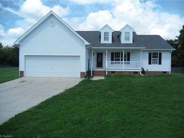 House for sale in Browns Summit, Guilford County