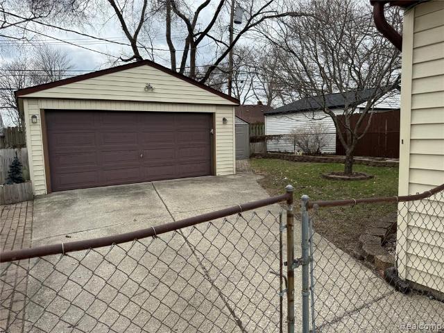 House for sale in Madison Heights, Michigan