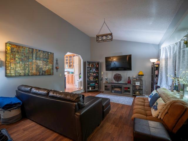 House for sale in Mchenry, Illinois