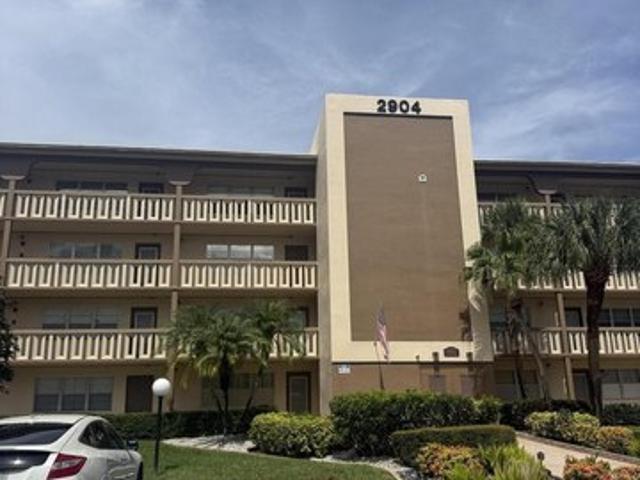 Condo for sale in Coconut Creek, Broward County