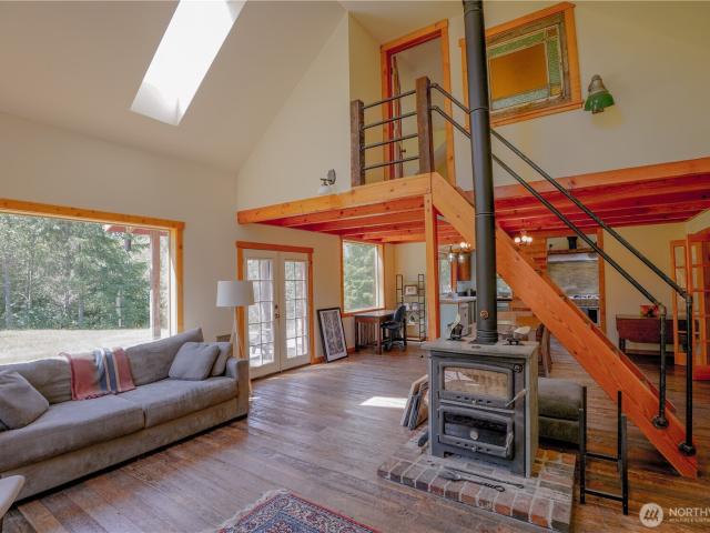 House for sale in Quilcene, Washington
