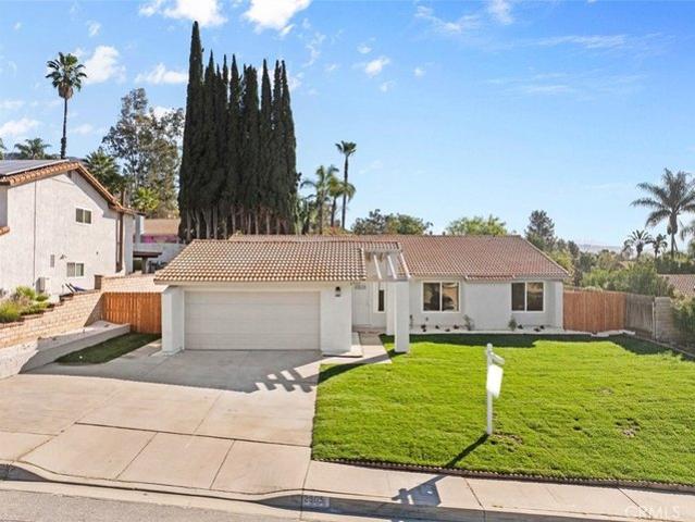 House for sale in Highland, California