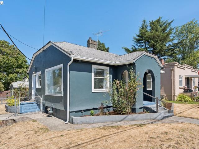 House for sale in Oregonia