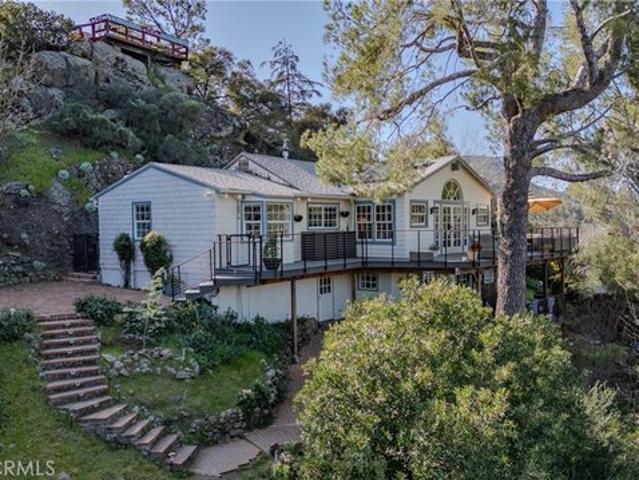 House for sale in Agoura Hills, California