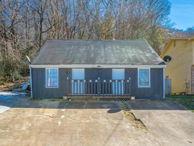 House for sale in Fort Cheatham, Chattanooga