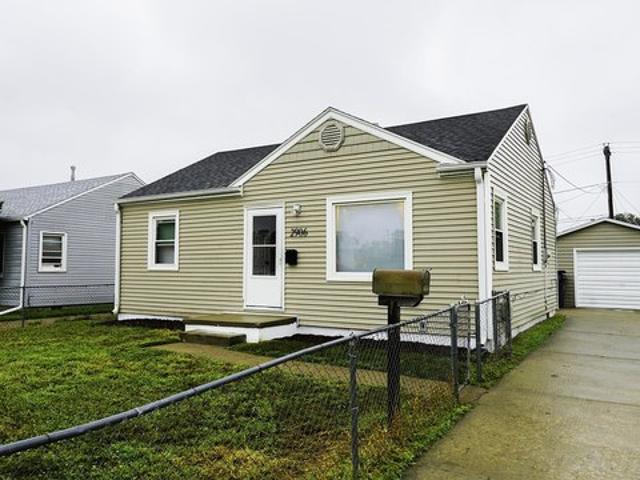House for sale in Council Bluffs, Iowa