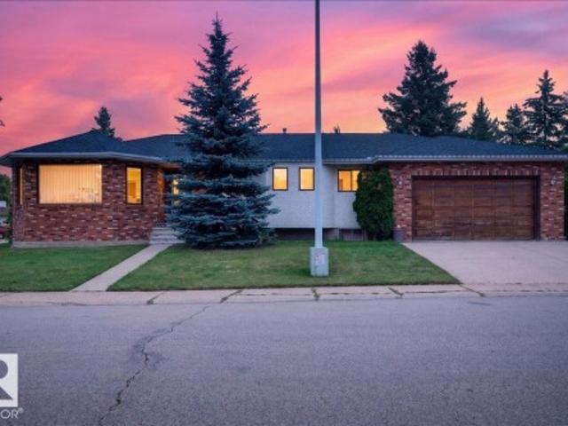 House for sale in Wedgewood, Alberta