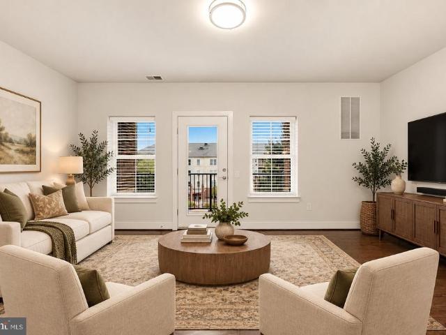 Condo for sale in MetroWest Phase I, Oakton