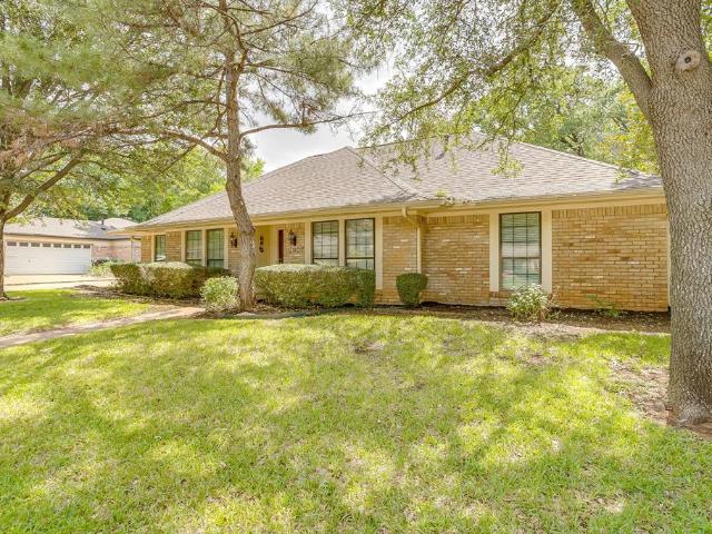House for sale in Grapevine, Texas
