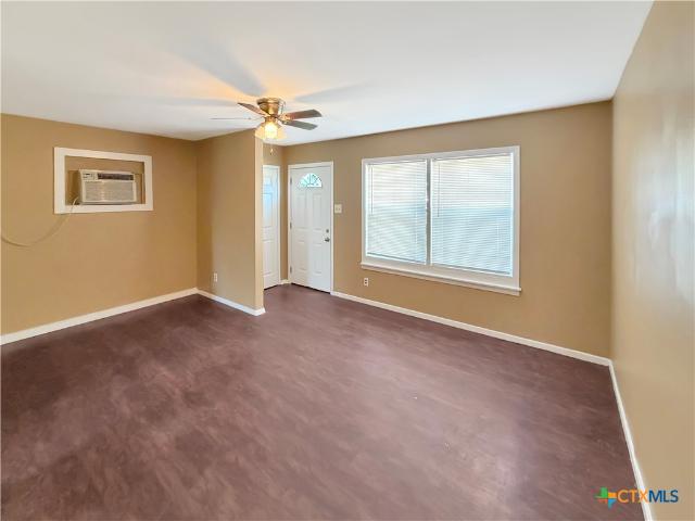 House for sale in Victoria, Victoria County