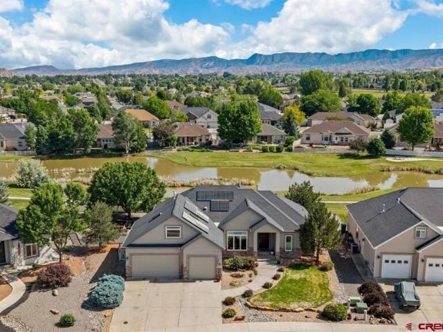 House for sale in Montrose