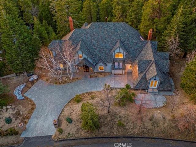 House for sale in Cedar Glen, California