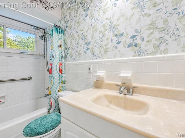 House for sale in Trenton, Michigan