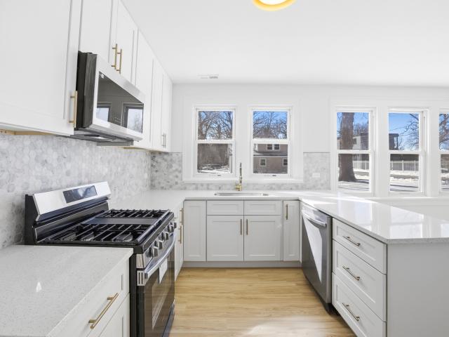 House for sale in Mchenry, Illinois