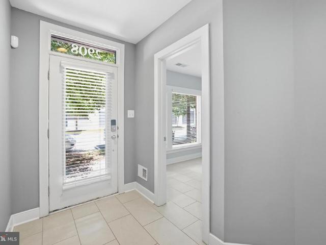 Townhouse for sale in Virginia