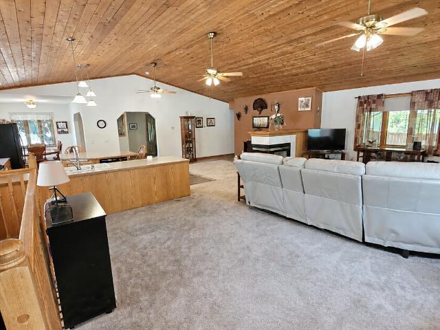 House for sale in Hennepin, Minnesota