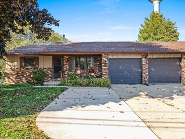 House for sale in Schmitt Park, Green Bay