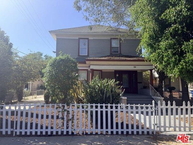 House for sale in Adams-Normandie, Los Angeles