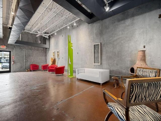 Commercial for sale in Dallas Commercial for sale in Dallas