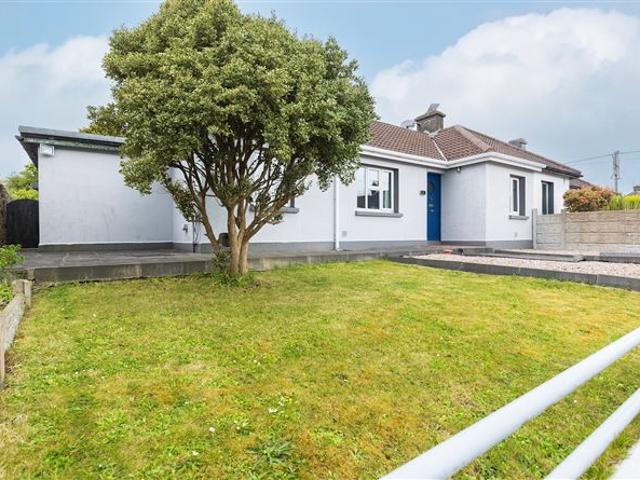 Bungalow for sale in Cobh, South Tipperary