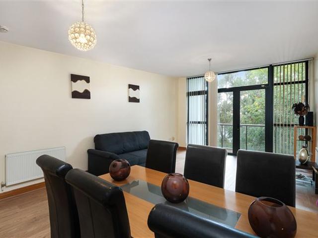 Apartment for sale in Dublin 15, North Tipperary