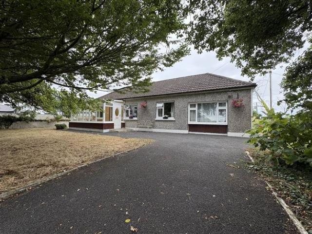 Detached House for sale in Adare, South Tipperary
