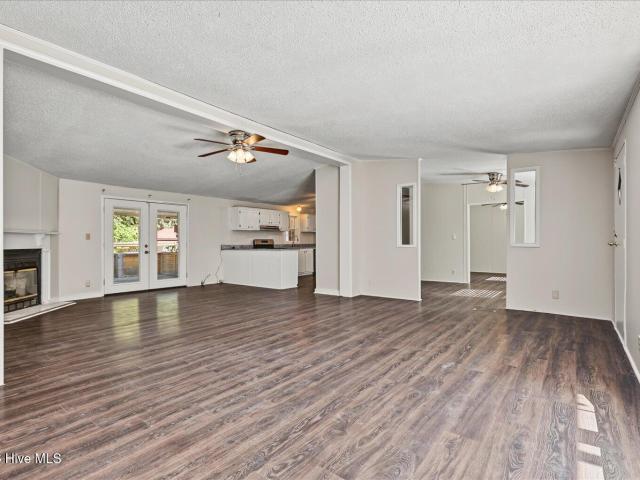 House for sale in Burgaw, Pender County