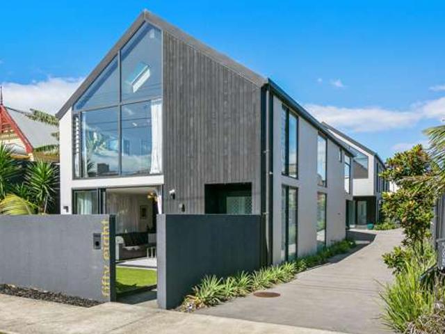 House for sale in Hillsborough, Taranaki
