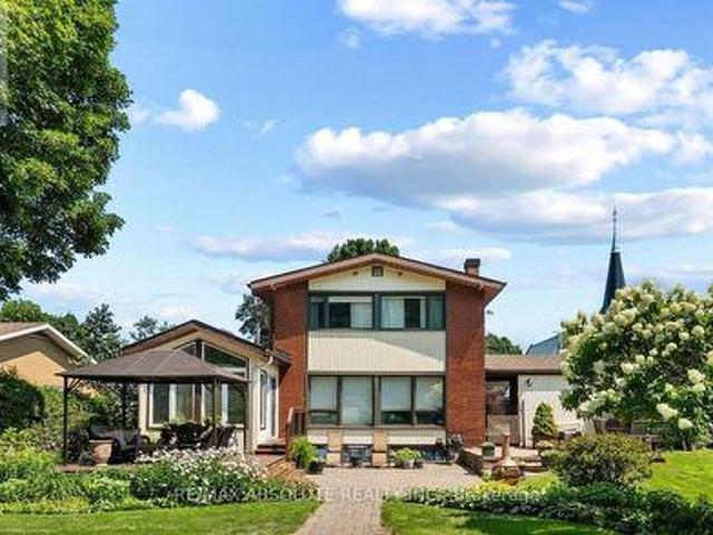 House for sale in Arnprior, Eastern Ontario