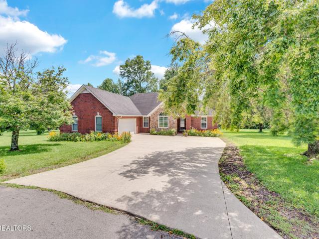 House for sale in Sparta