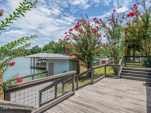 House for sale in Elmore, Alabama