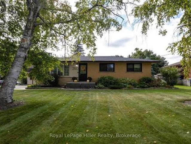 House for sale in Tavistock, Ontario