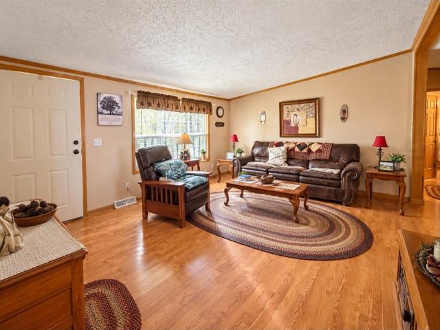 House for sale in Pleasureville, Henry County