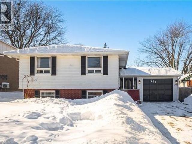 House for sale in Waterloo, Ontario