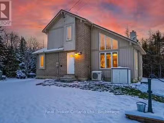 House for sale in Old Woman's River, Ontario