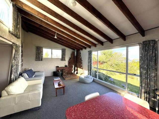 House for sale in Otakou