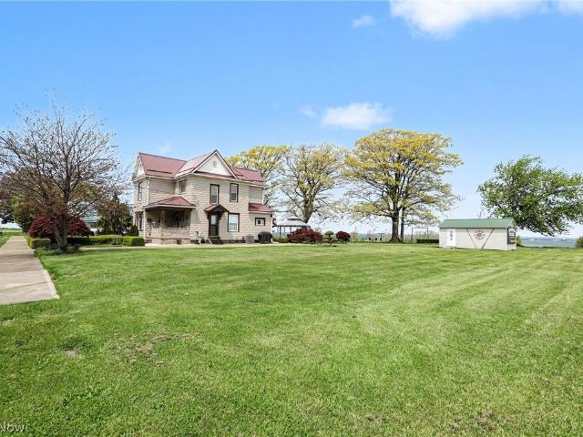 House for sale in Conneaut, Ohio