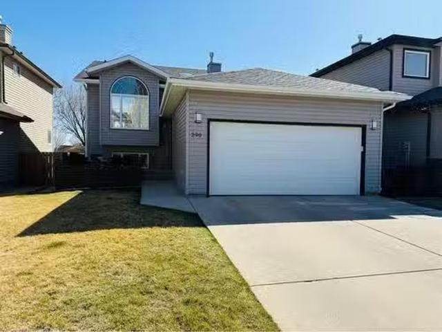 House for sale in Lethbridge, Alberta