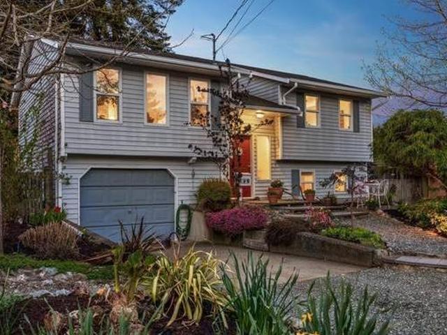 House for sale in Courtenay, British Columbia
