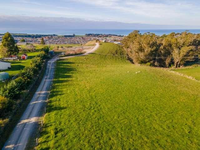 Property for sale in Otakou