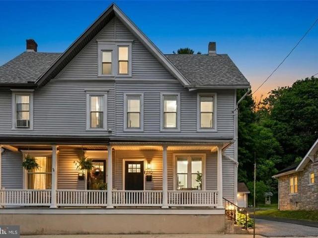 Townhouse for sale in Pine Grove, Pennsylvania