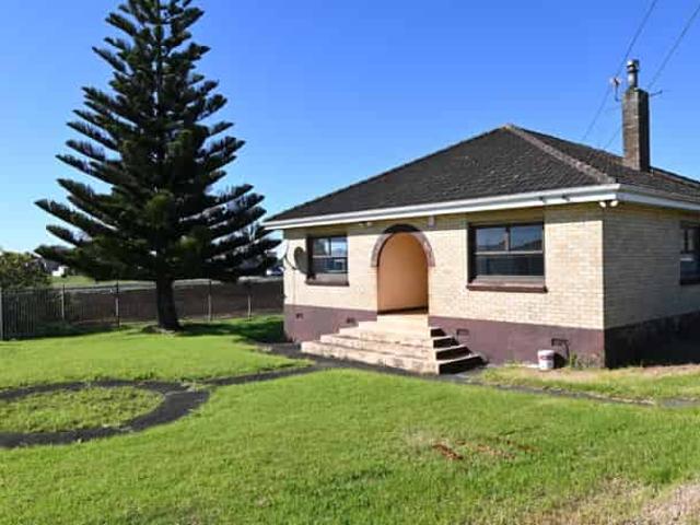 House for rent in Awhitu, Oroua County