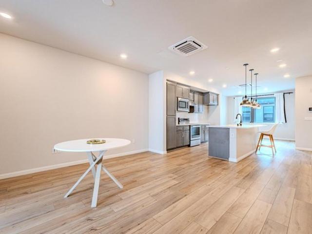 Condo for sale in San Mateo, California
