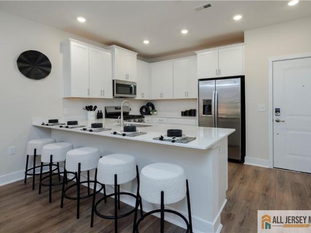 Condo for sale in Monroe Township, New Jersey