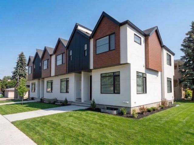 Property for sale in Tuxedo Park, Calgary