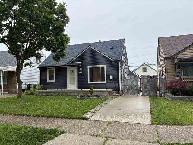 House for sale in Lincoln Park, Michigan