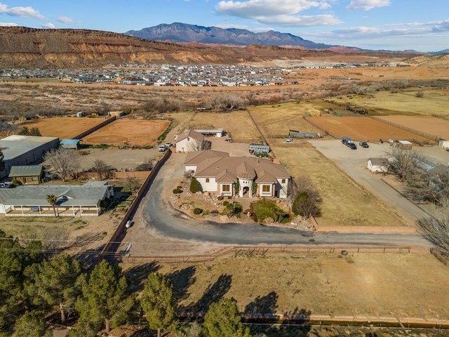 House for sale in Washington, Utah