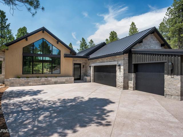 House for sale in Flagstaff, Arizona